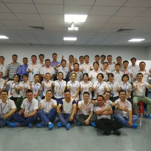 奔力達(dá)集團(tuán)第一期空巴活動